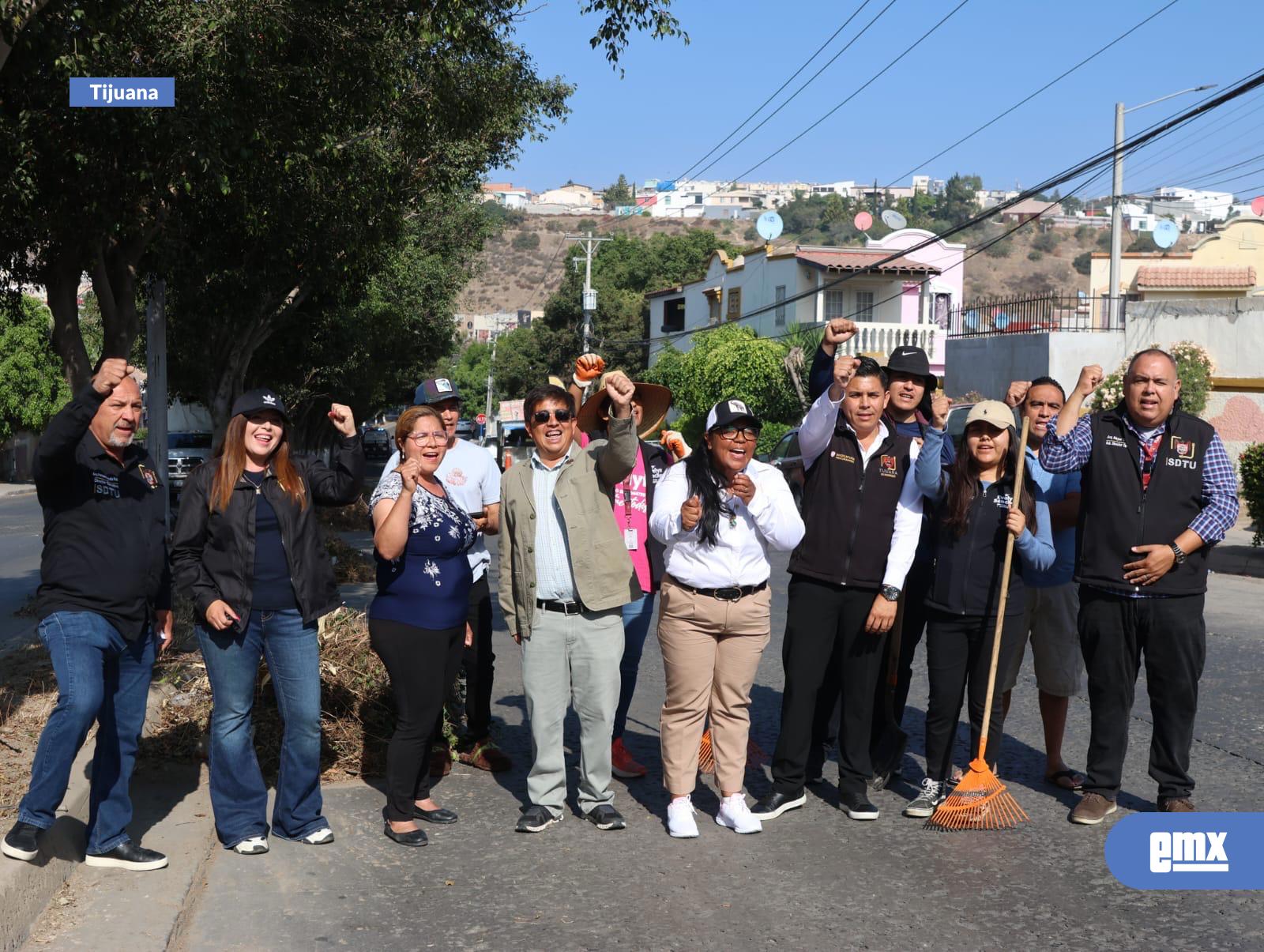 EMX-Continúa-XXV-Ayuntamiento-de-Tijuana-acciones-de-limpieza-y-recuperación-de-espacios-públicos-en-beneficio-de--cerca-de-18-mil-personas