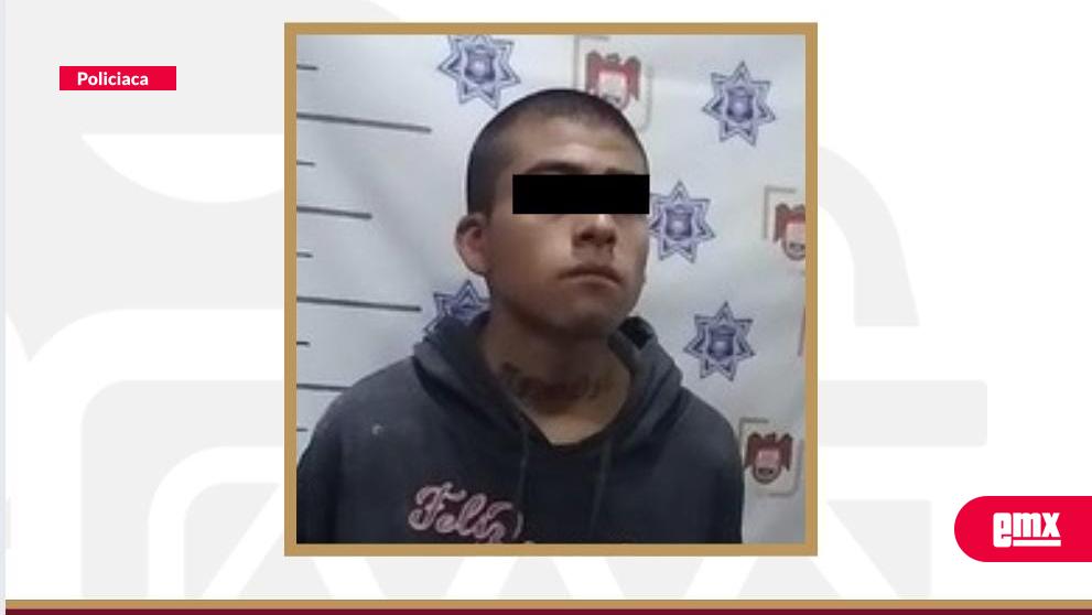 EMX-Asegura-Policía-Municipal-a-presunto-responsable-de-robo-con-violencia-en-tienda-Oxxo