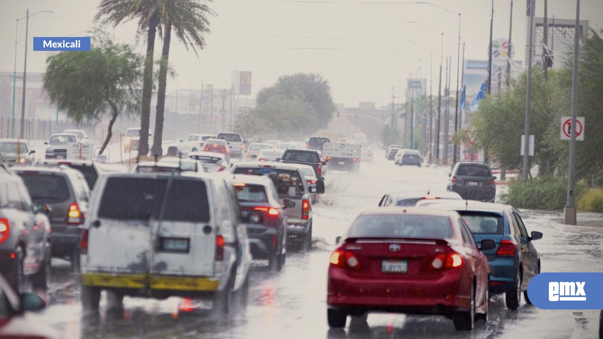 EMX-Lluvias-intensas-en-Mexicali-Provocan-Afectaciones-y-Desorden-Vial