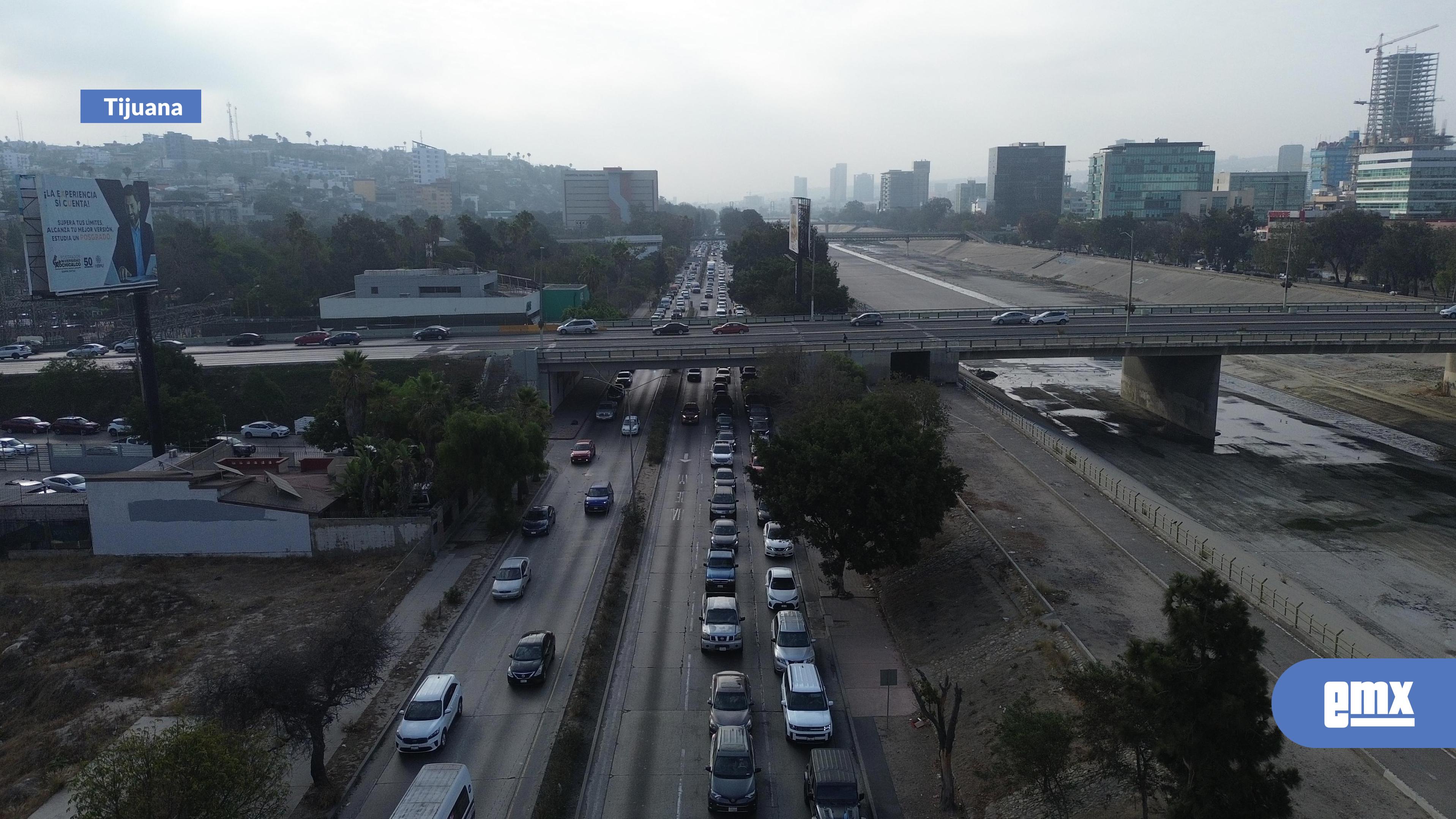 EMX-Cruce-fronterizo-de-San-Ysidro