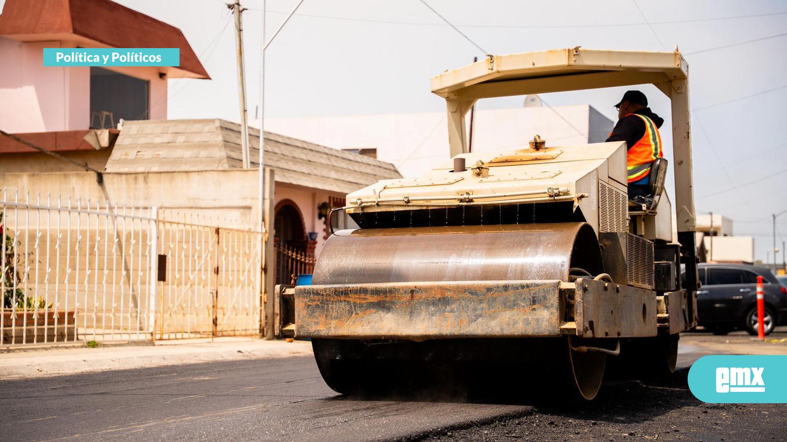 EMX-OBRAS-DE-BACHEO…-Se-ha-rehabilitado-más-de-71-mil-metros-cuadrados-de-vialidades-en-Ensenada
