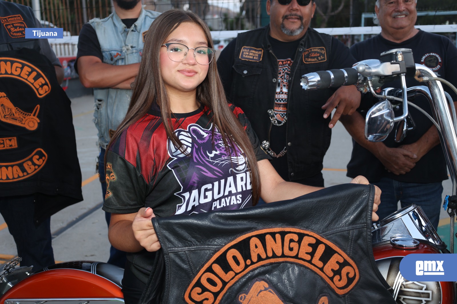 EMX-Patrocina-Club-Solo-Ángeles-a-equipo-de-voleibol-de-Playas-de-Tijuana