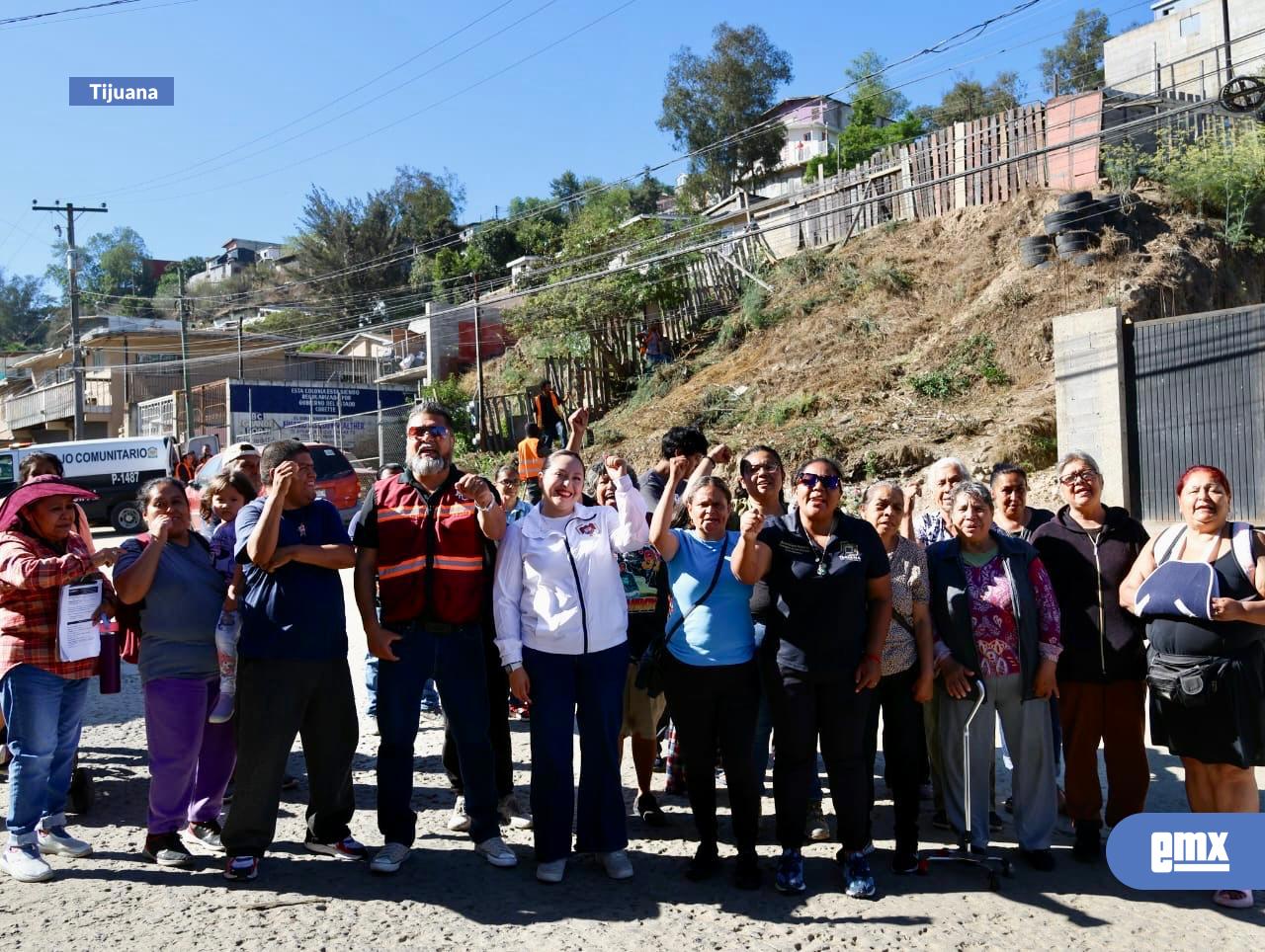 EMX-Realiza-gobierno-de-Ismael-Burgueño-jornada-de-mejoramiento-urbano-en-tres-delegaciones-de-Tijuana