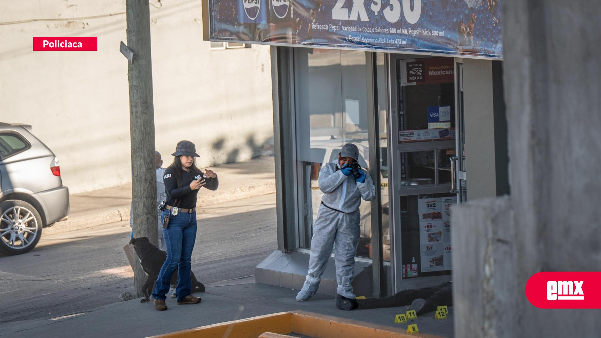 EMX-Dos baleados en oxxo de la colonia Cuauhtémoc; joven de 18 años muere en el lugar