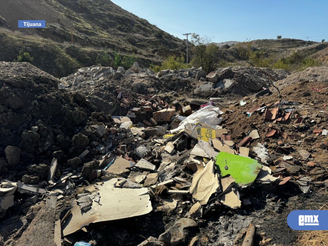 EMX-Proyecta banco de tiro para desechos de construcción