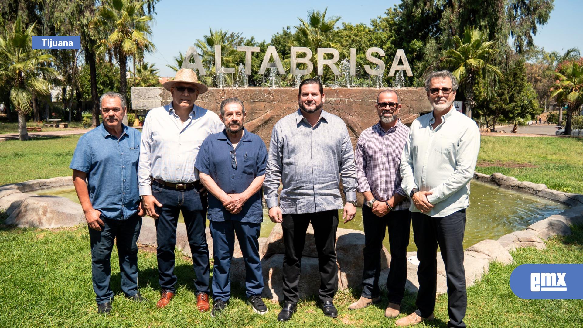 EMX-Fortalece-Ismael-Burgueño-lazos-con-el-comité-de-colonos-de-Altabrisa-para-impulsar-acciones-en-beneficio-de-esta-comunidad