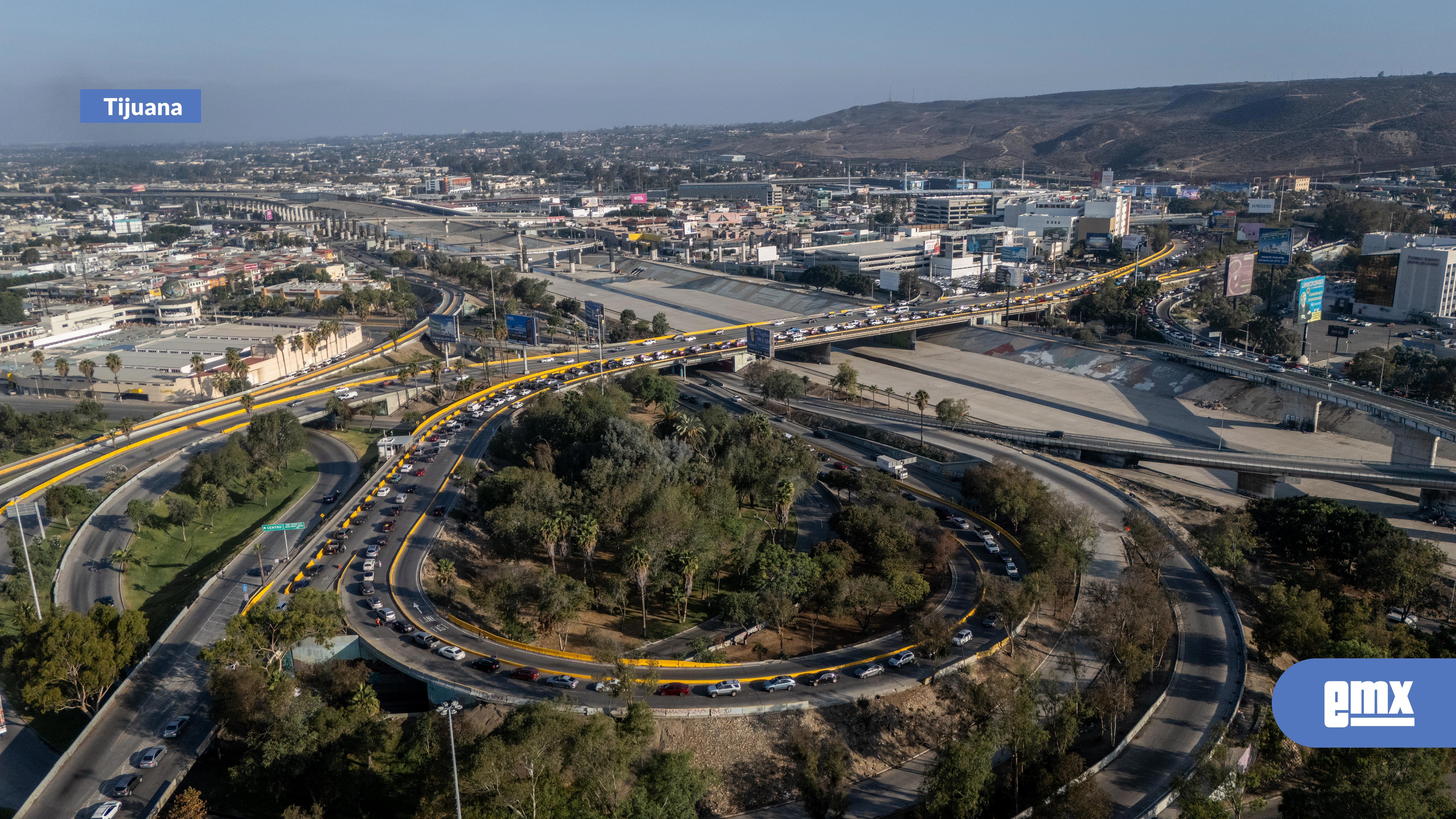 EMX-Cruce-fronterizo-de-San-Ysidro