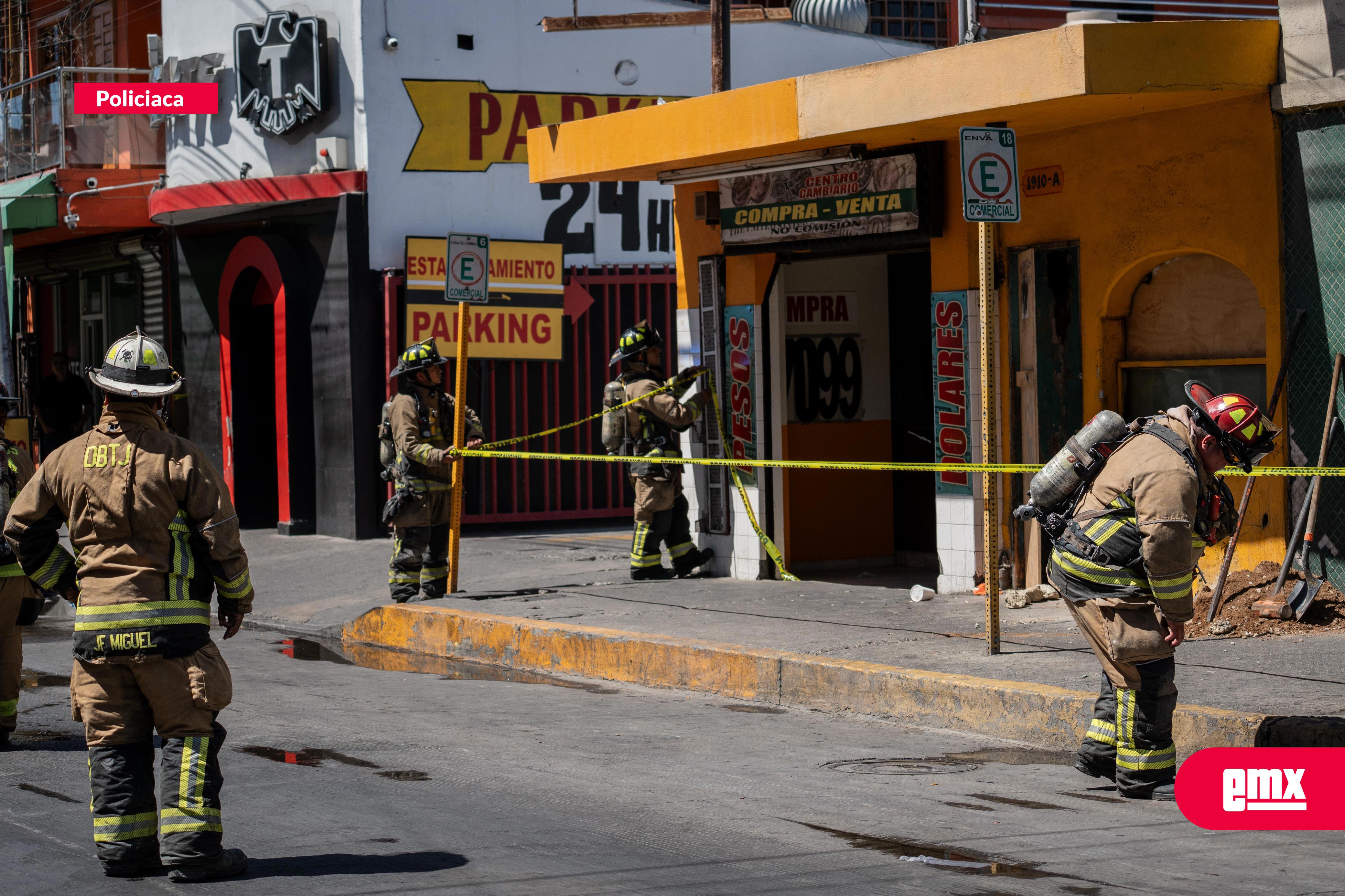 EMX-Bomberos-controlan-fuga-de-gas-en-la-Zona-Centro