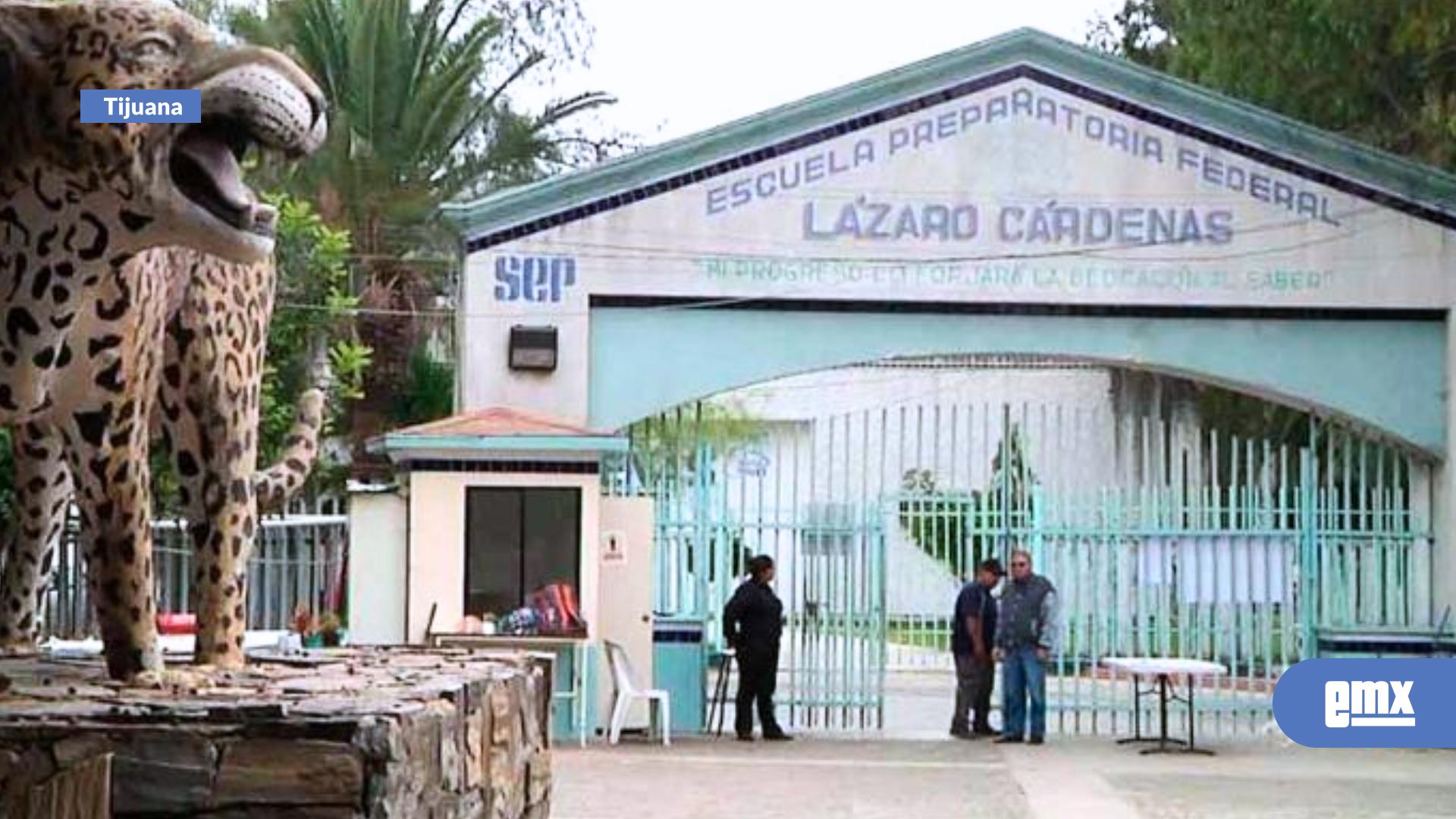 EMX-Suspendió-Prepa-Lázaro-Cárdenas-clases-presenciales-por-suspensión-de-agua