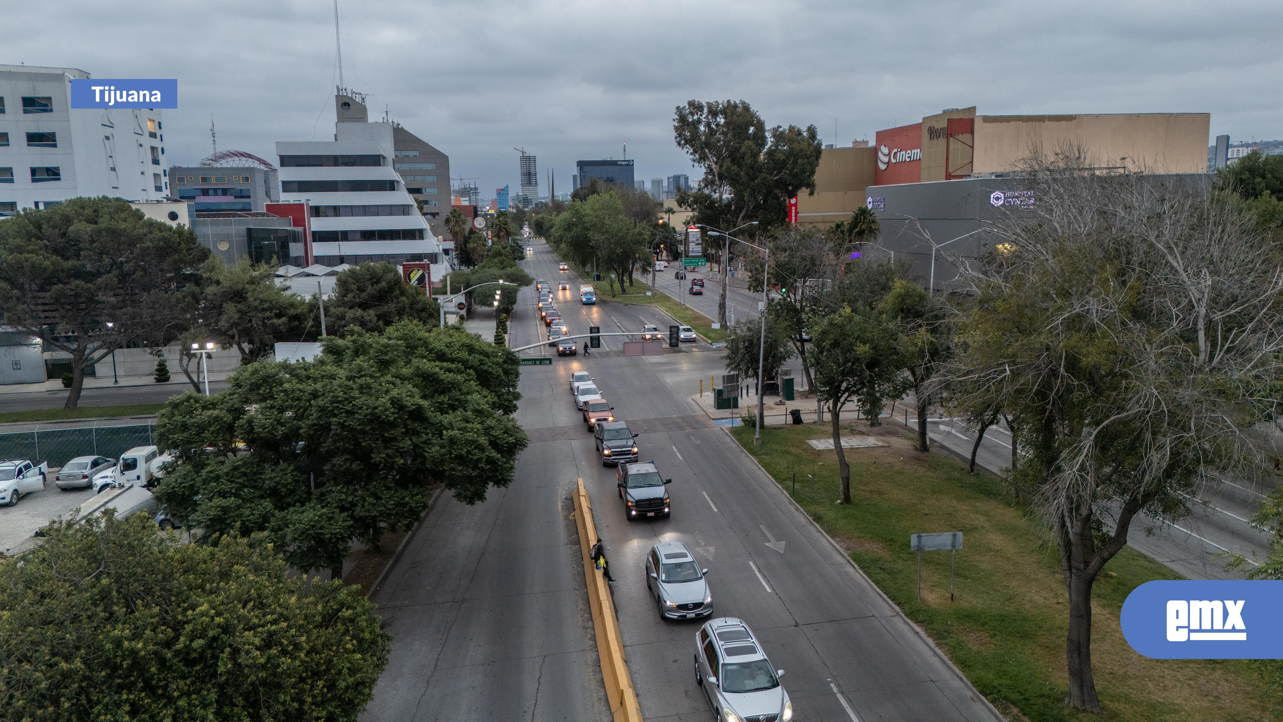EMX-Cruce-fronterizo-de-San-Ysidro