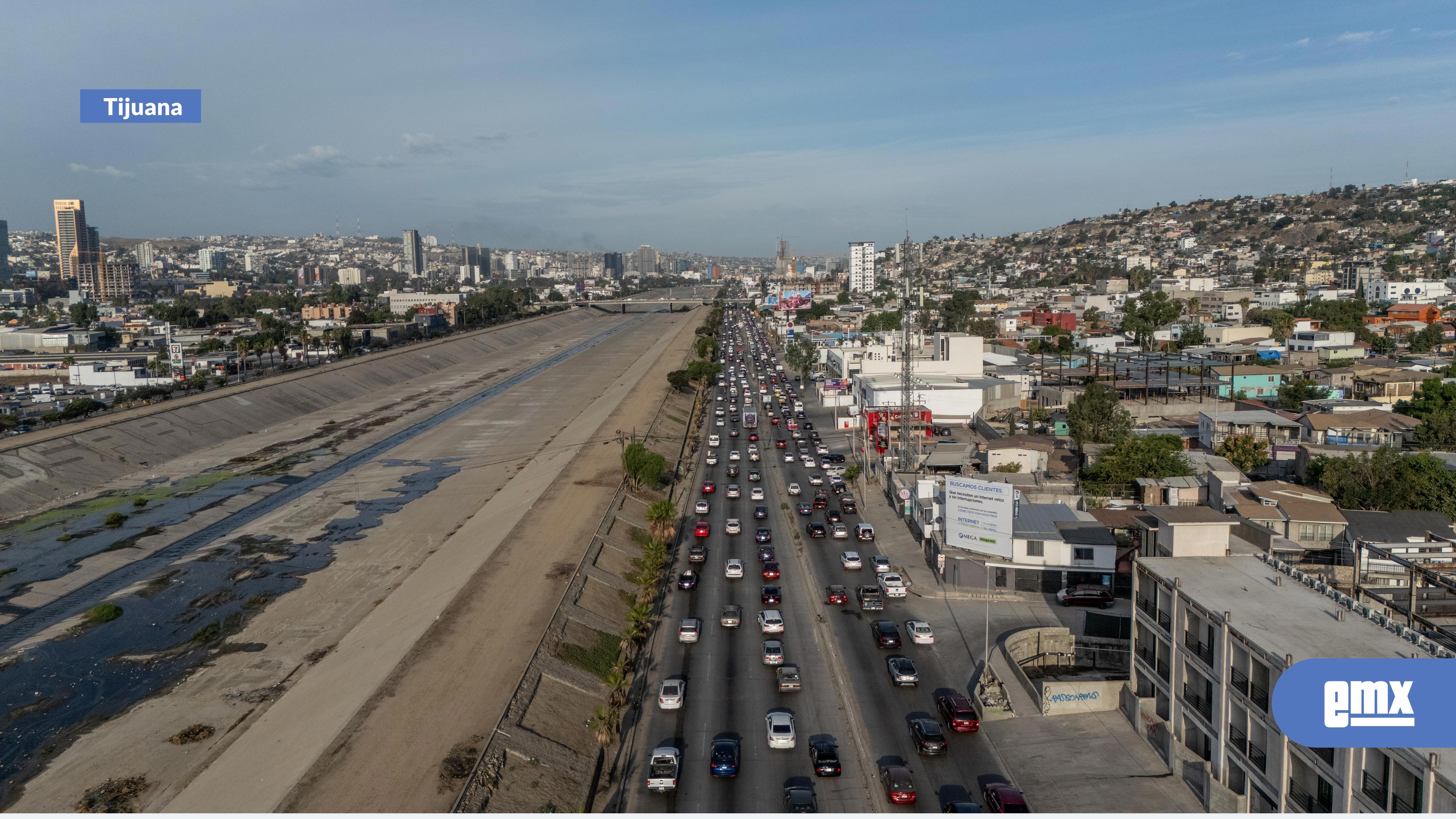 EMX-Cruce-fronterizo-de-San-Ysidro