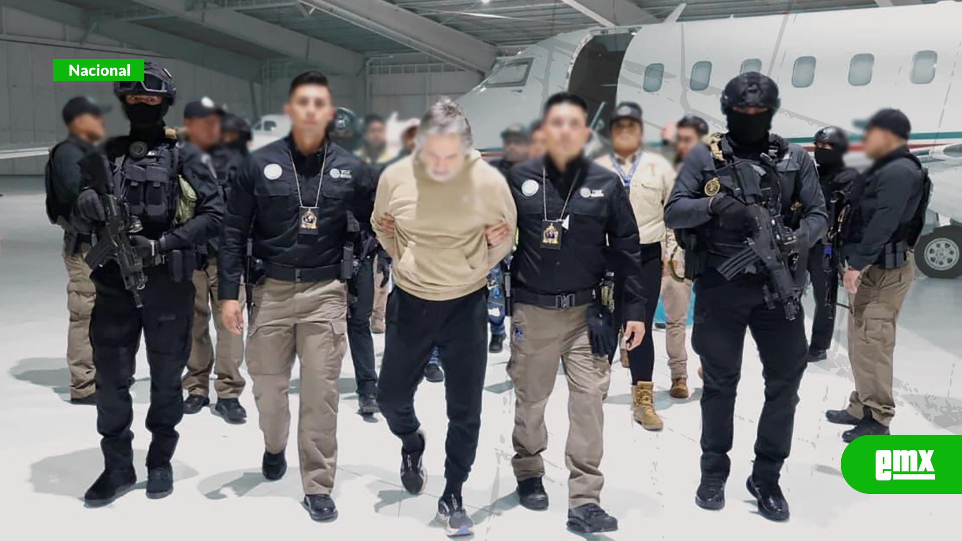 EMX-Hernán-Bermúdez-es-trasladado-al-Altiplano-tras-su-llegada-a-Toluca