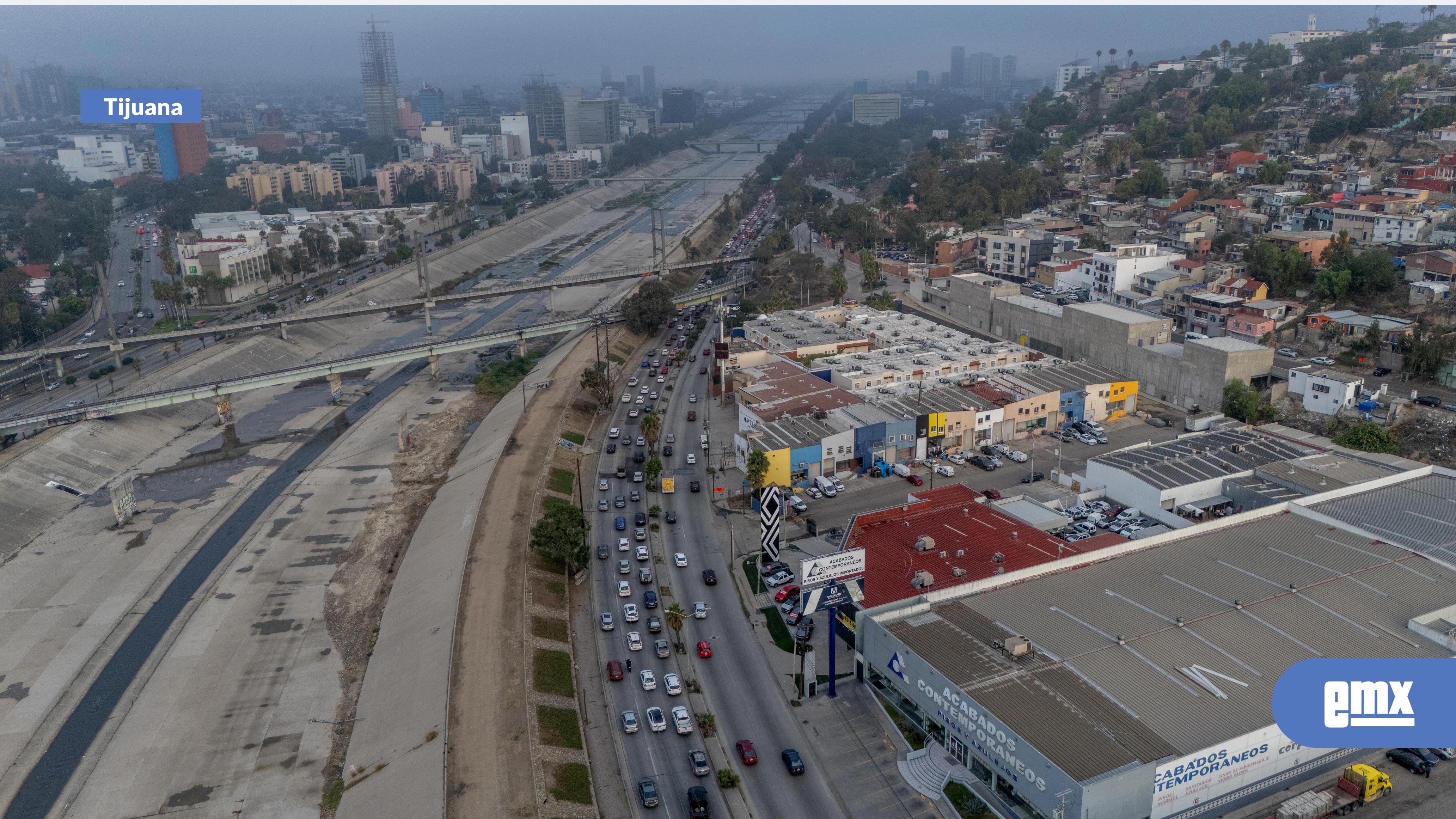 EMX-Cruce-fronterizo-de-San-Ysidro