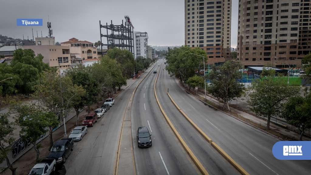 EMX-Cruce-fronterizo-de-San-Ysidro