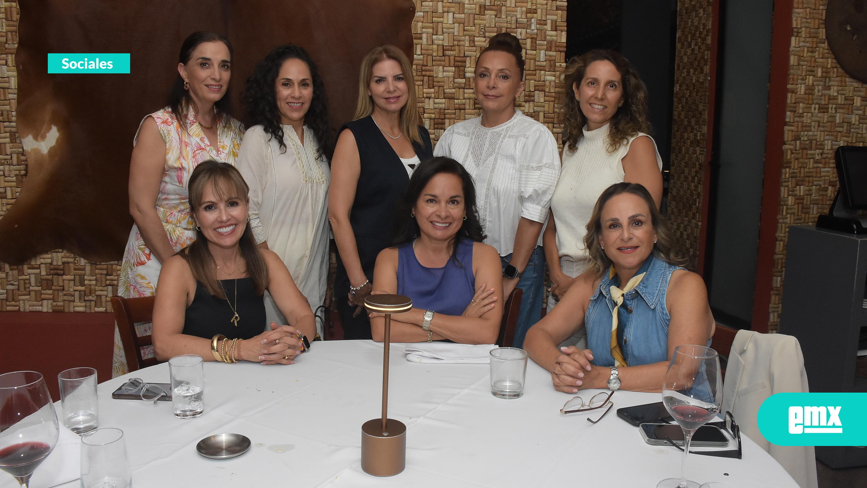 EMX-Cálido-festejo-cumpleañero-para-Marcia-Miyai