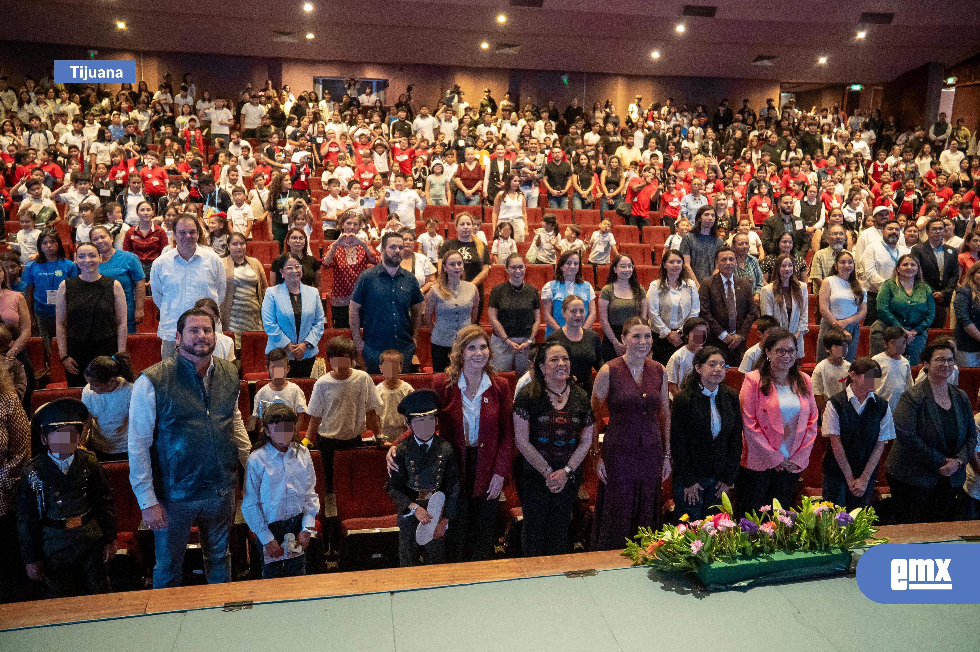 EMX-Participa-Ismael-Burgueño-en-el-Festival-‘Frontera-de-Sueños:-Cultura,-Juego-y-Derechos’