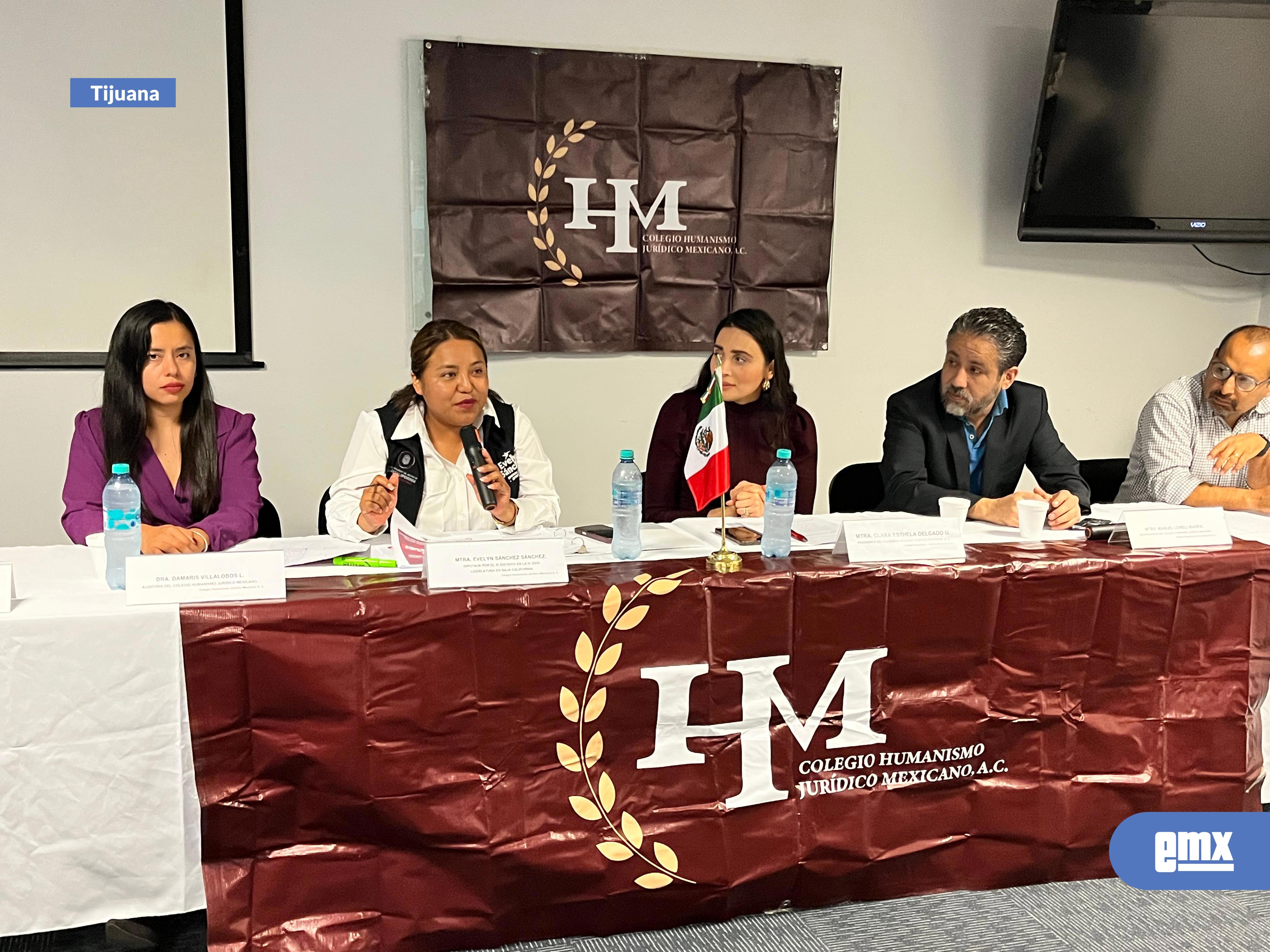 EMX-Presenta-Diputada-Evelyn-Sánchez-acciones-y-resultados-a-abogados