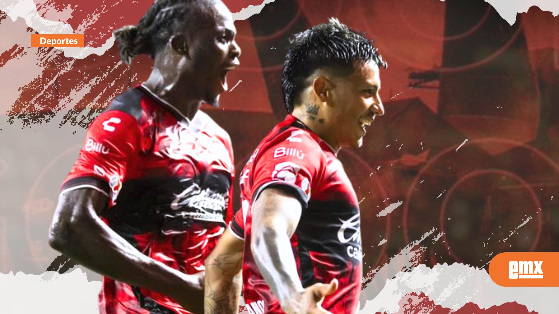 EMX-Xolos-de-Tijuana-sorprende-a-Cruz-Azul-y-gana-2-0-en-el-Estadio-Caliente