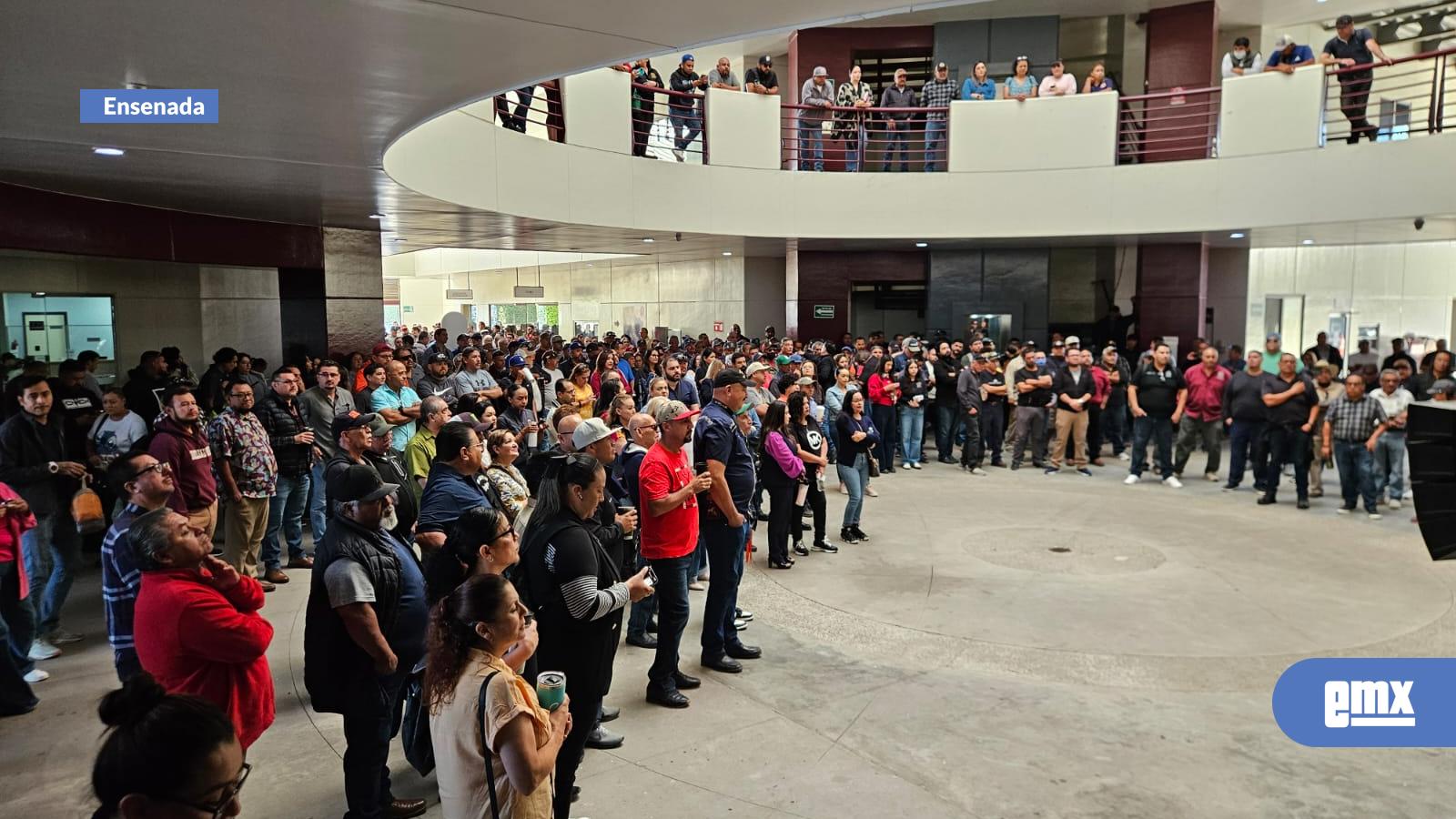 EMX-En-paro-laboral-trabajadores-sindicalizados-del-Ayuntamiento-de-Ensenada