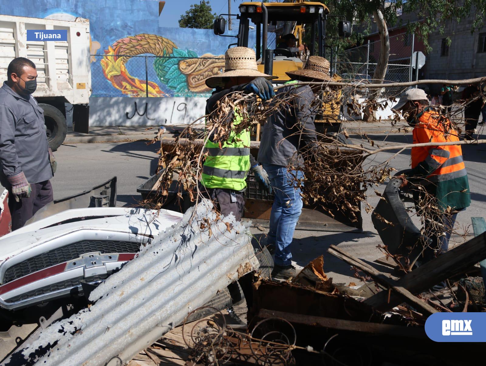 EMX-Impacta-Gobierno-Municipal-de-Tijuana-a-cerca-de-6-mil-personas-con-jornadas-de-limpieza-en-dos-delegaciones