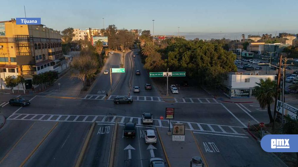 EMX-Cruce-fronterizo-de-San-Ysidro