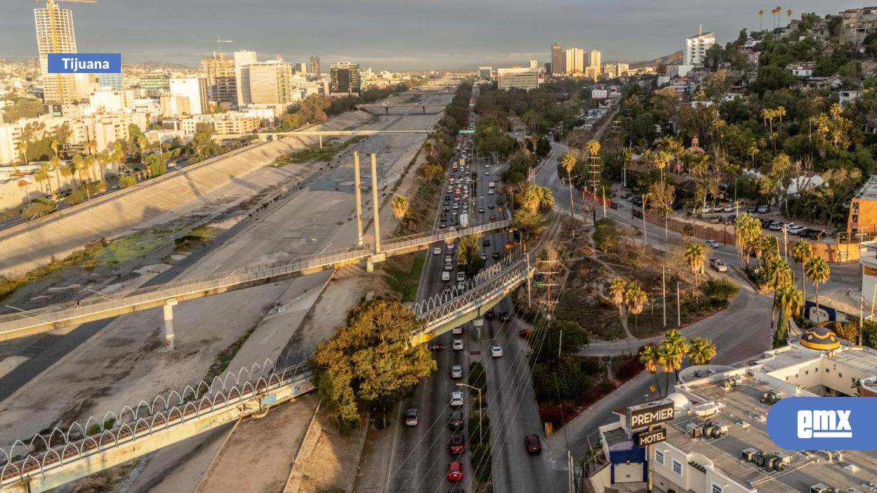 EMX-Cruce-fronterizo-de-San-Ysidro