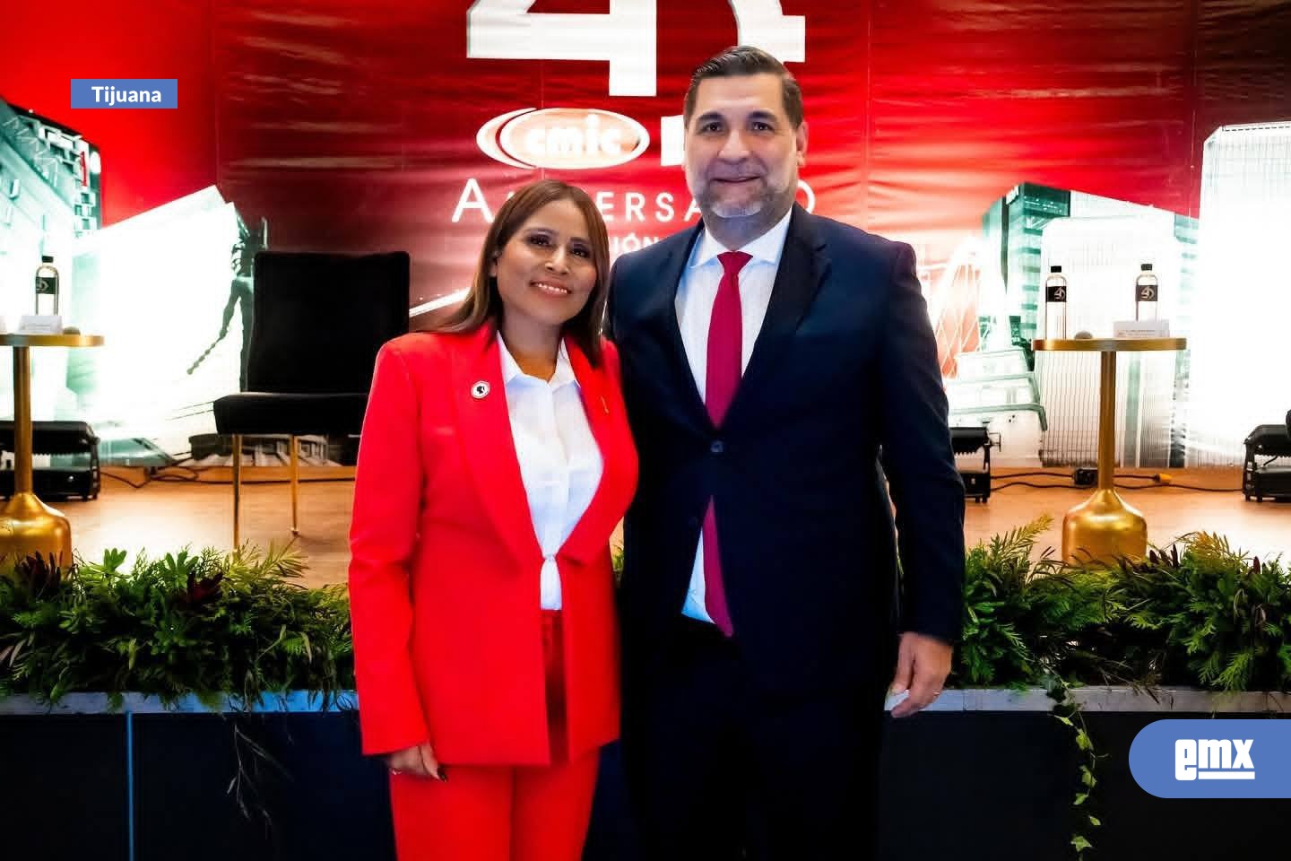 EMX-Claudia-Agatón-en-el-40-aniversario-de-la-CMIC