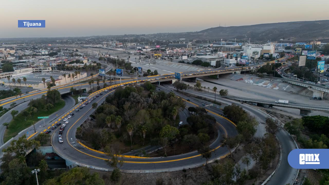 EMX-Cruce-fronterizo-de-San-Ysidro