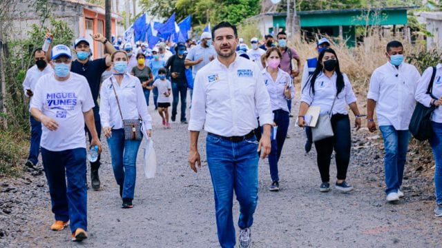 EMX-Retiran candidatura a Yunes Márquez en Veracruz