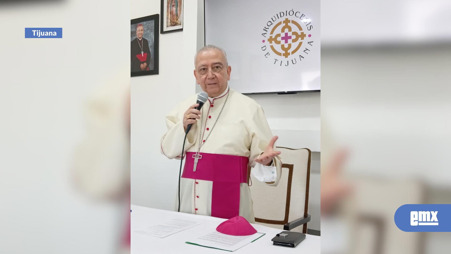 EMX-Llama-Arzobispo-Francisco-Moreno-a-abrir-el-corazón-a-los-migrantes