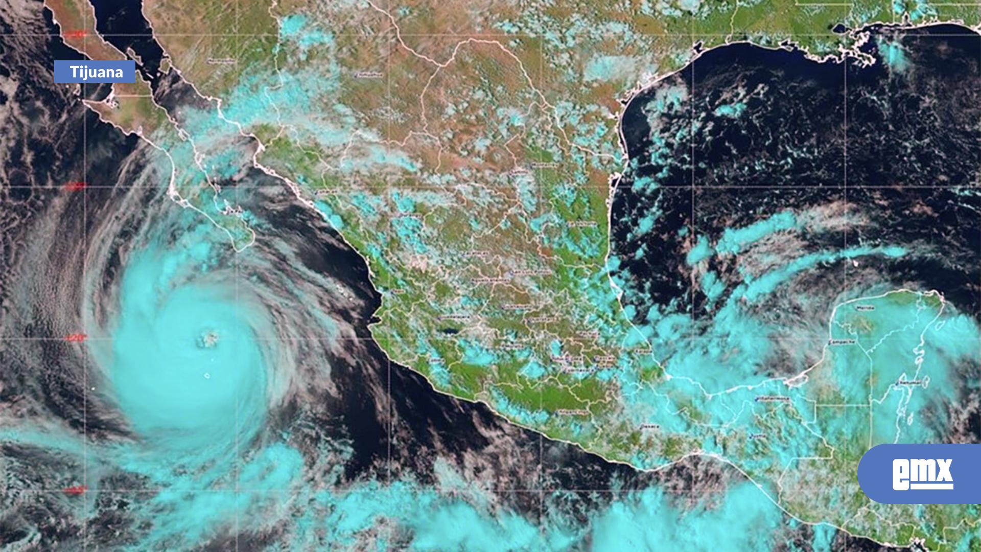 EMX-Se-espera-que-Priscilla-alcance-categoría-3-y-genere-lluvias-intensas,-oleaje-peligroso-y-rachas-de-viento
