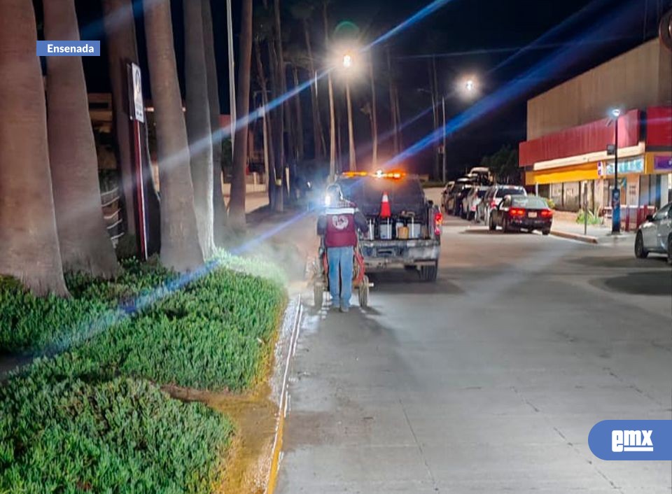 EMX-Mejora-Gobierno-de-Ensenada-señalización-en-cinco-vialidades-principales:-CAM