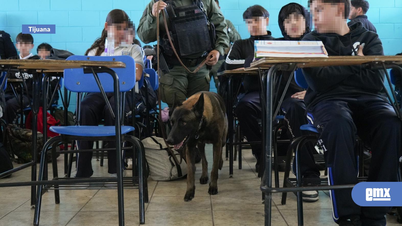 EMX-Reforzó policía la seguridad en escuelas durante el primer año de gobierno