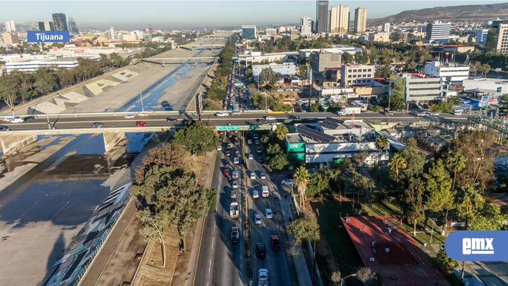 EMX-Cruce-fronterizo-de-San-Ysidro