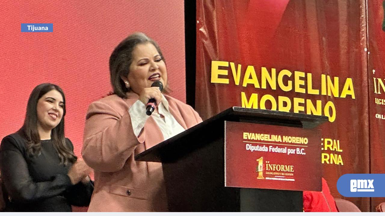 EMX-Evangelina-Moreno-rinde-cuentas-ante-más-de-3-mil-ciudadanos