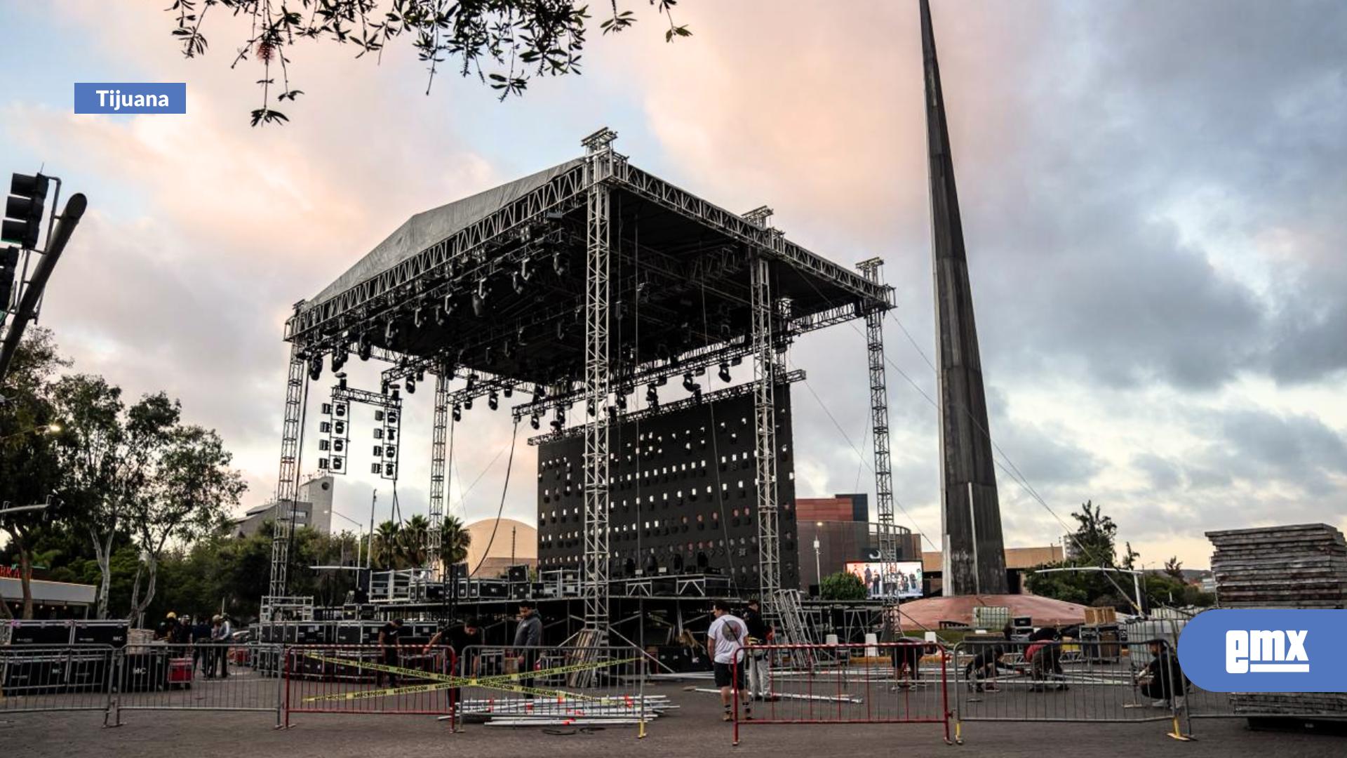 EMX-Ya-colocaron-el-escenario-para-el-concierto-de-Residente-en-Zona-Río