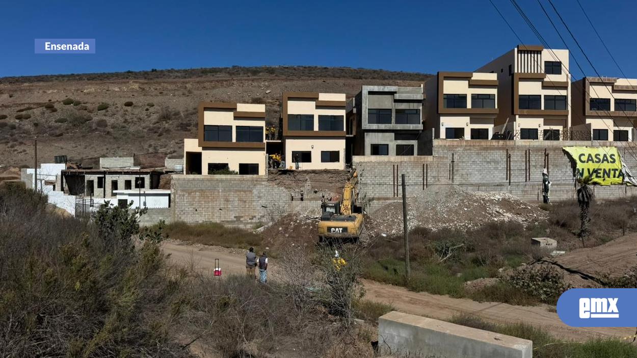 EMX-Cae-barda-sobre-dos-trabajadores-en-Ensenada