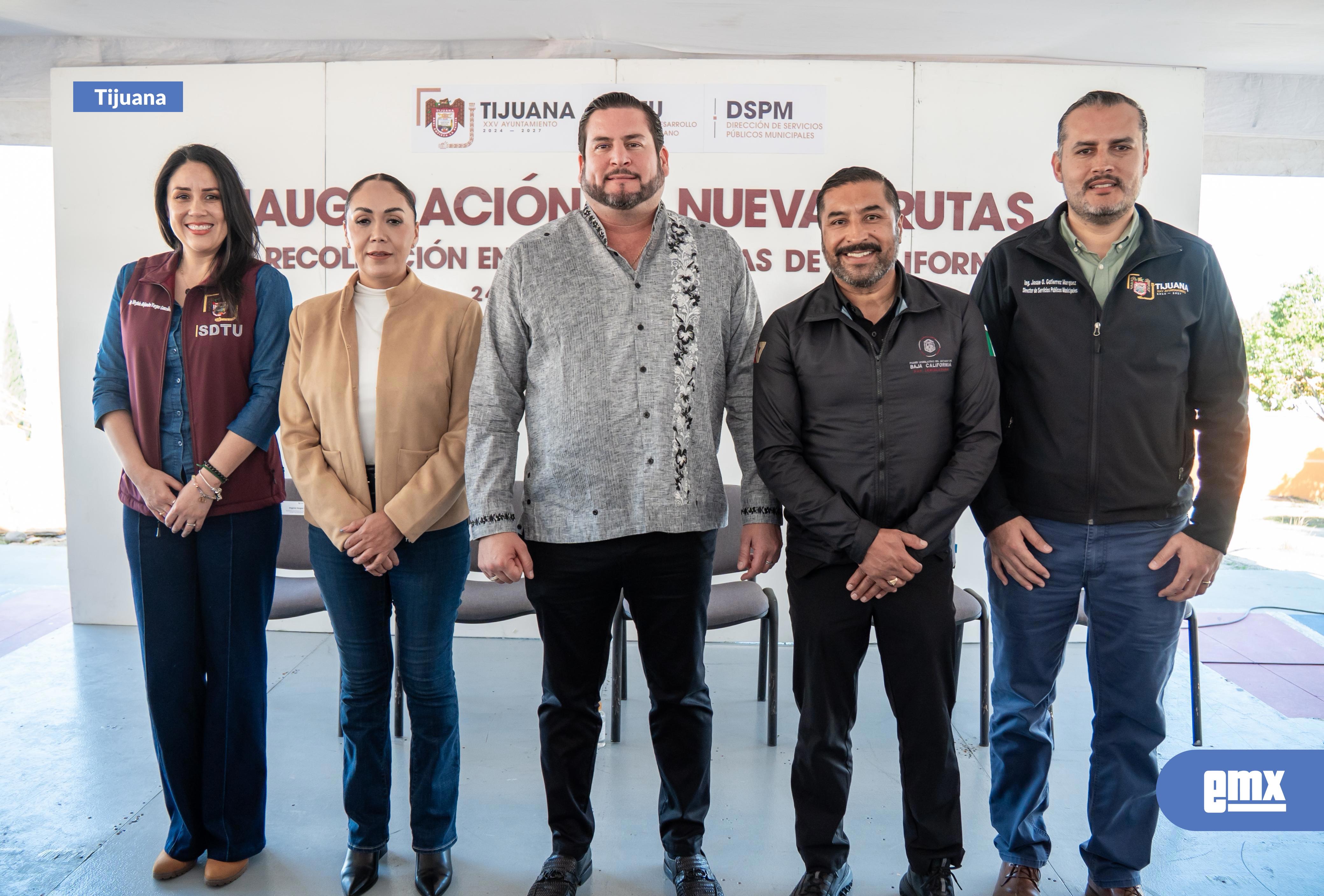 EMX-Pone-en-marcha-Ismael-Burgueño-Ruiz-19-nuevas-rutas-de-recolección-de-basura-en-el-fraccionamiento-Colinas-de-California