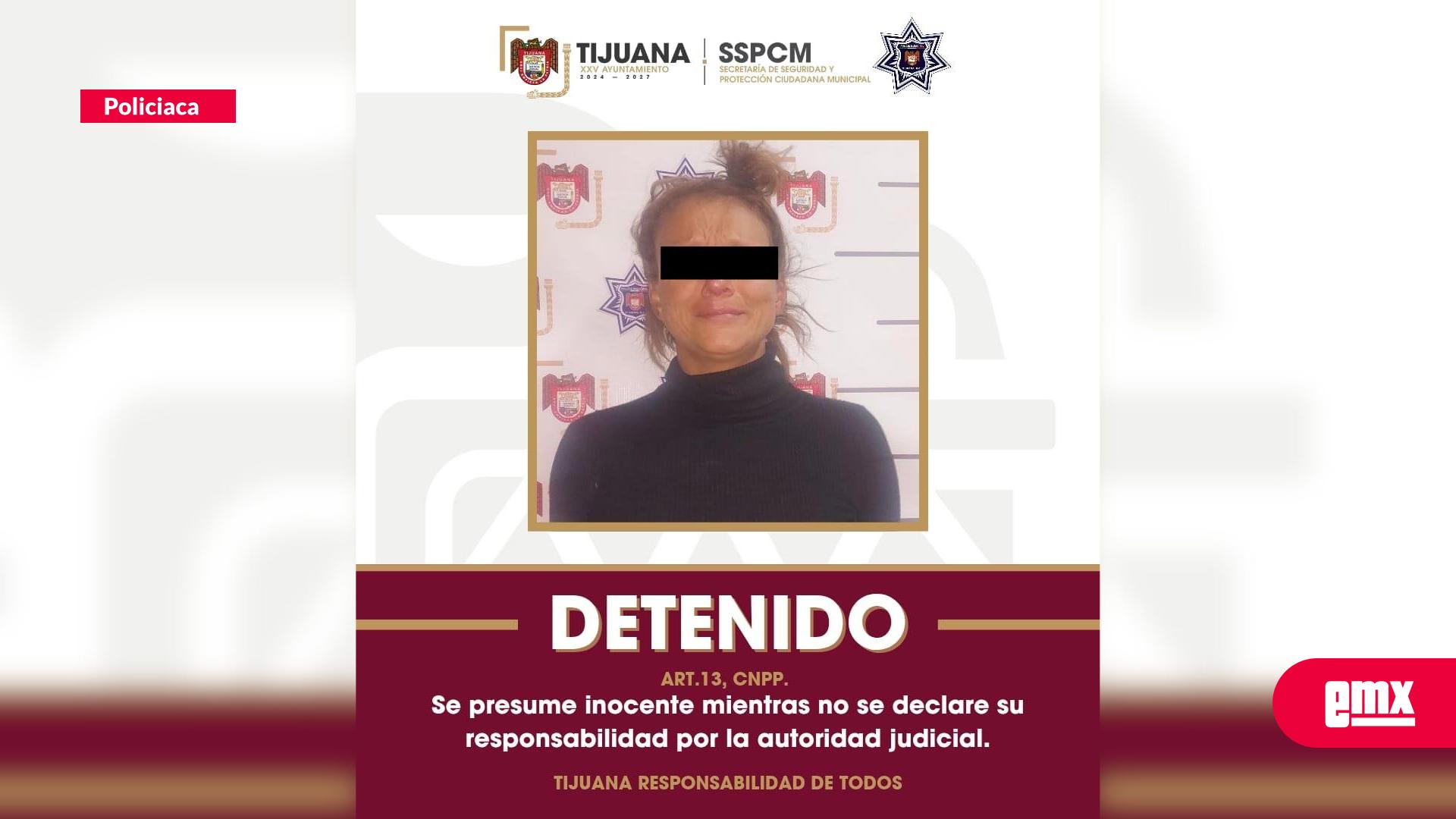 EMX-Detienen-a-mujer-por-intentar-incendiar-un-vehículo-en-la-colonia-10-de-Mayo
