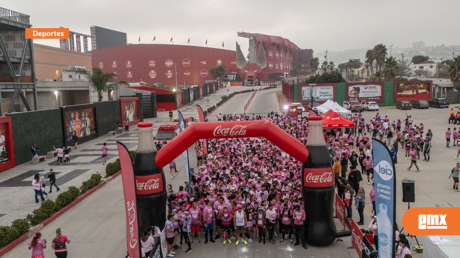 EMX-Más-de-mil-500-personas-corren-contra-el-cáncer-de-mama-en-Tijuana