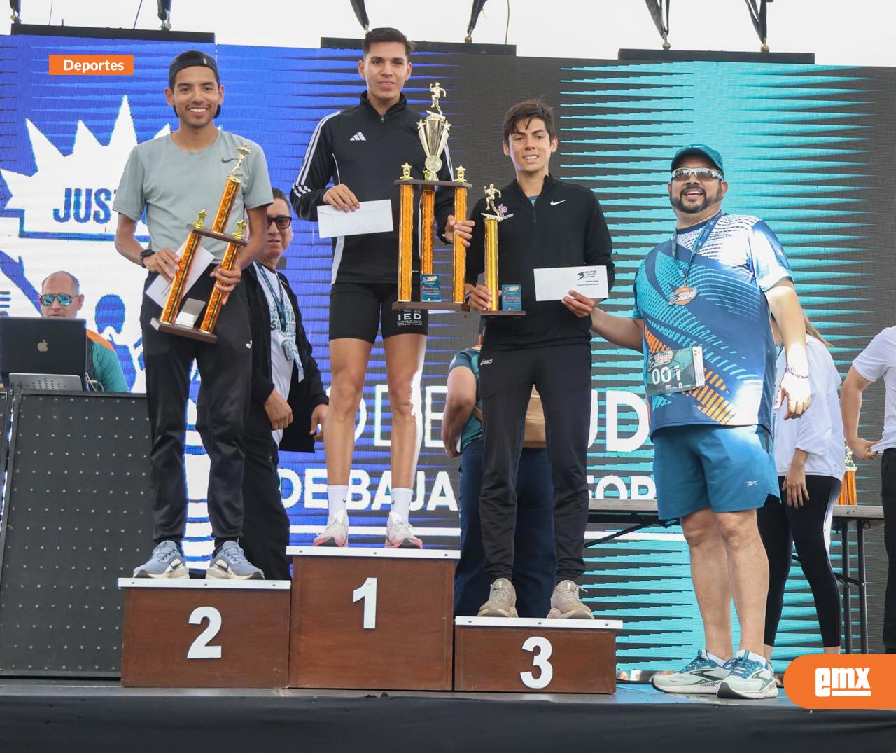 EMX-Más-de-mil-900-corredores-participaron-en-la-3ra-carrera-del-Poder-Judicial-en-Tijuana