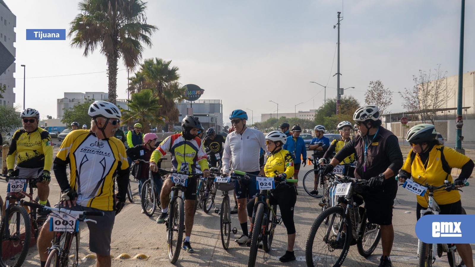 EMX-Promueven-inclusión-con-el-paseo-“En-Bici-a-Ciegas”-en-Tijuana
