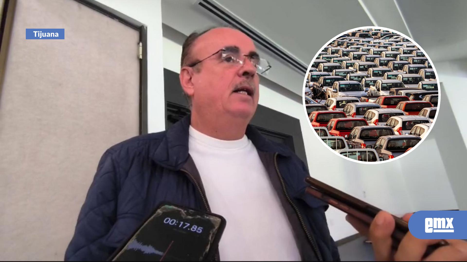 EMX-Solicitan-certeza-en-decreto-de-importación-de-vehículos