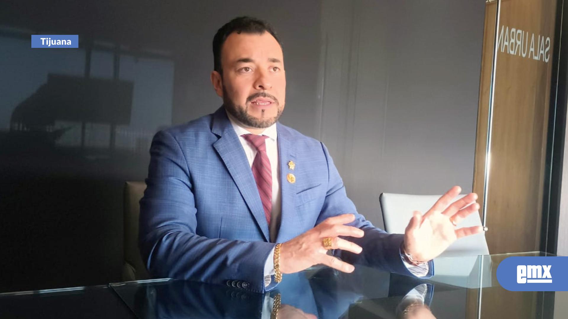 EMX-Se-actualizan-empresarios-en-materia-fiscal-y-liderazgo