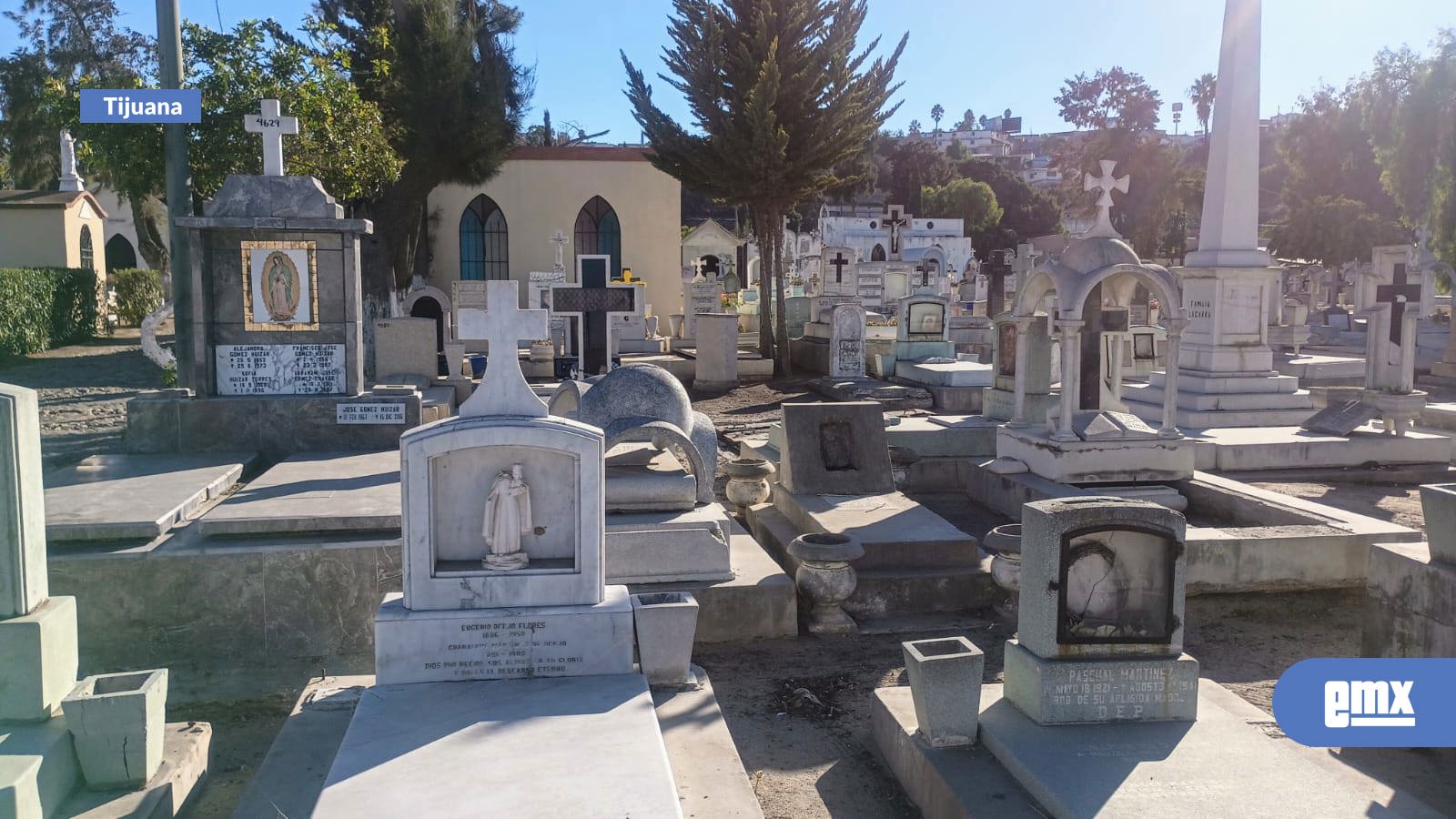 EMX-Invitan a visitar los 14 panteones municipales en orden y con respeto