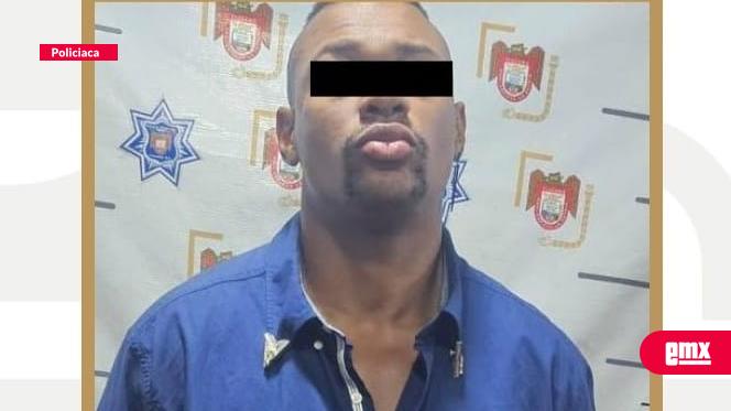 EMX-Provoca-"gringo"-el-pánico-en-mercado-de-Zona-Centro