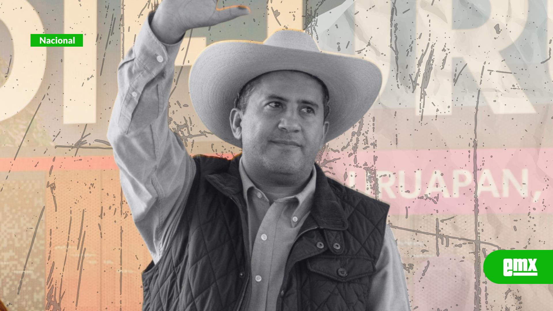 EMX-Actualización;-Asesinan-al-presidente-municipal-de-Uruapan,-Carlos-Manzo,-durante-el-Festival-de-las-Velas