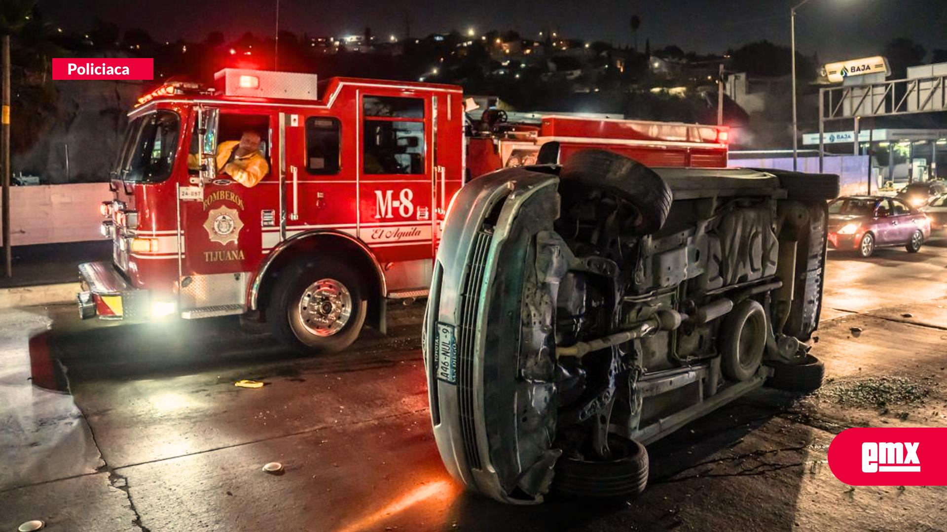 EMX-Hombre-de-72-años-sufre-accidente-sobre-el-bulevar-Manuel-J.-Clouthier.