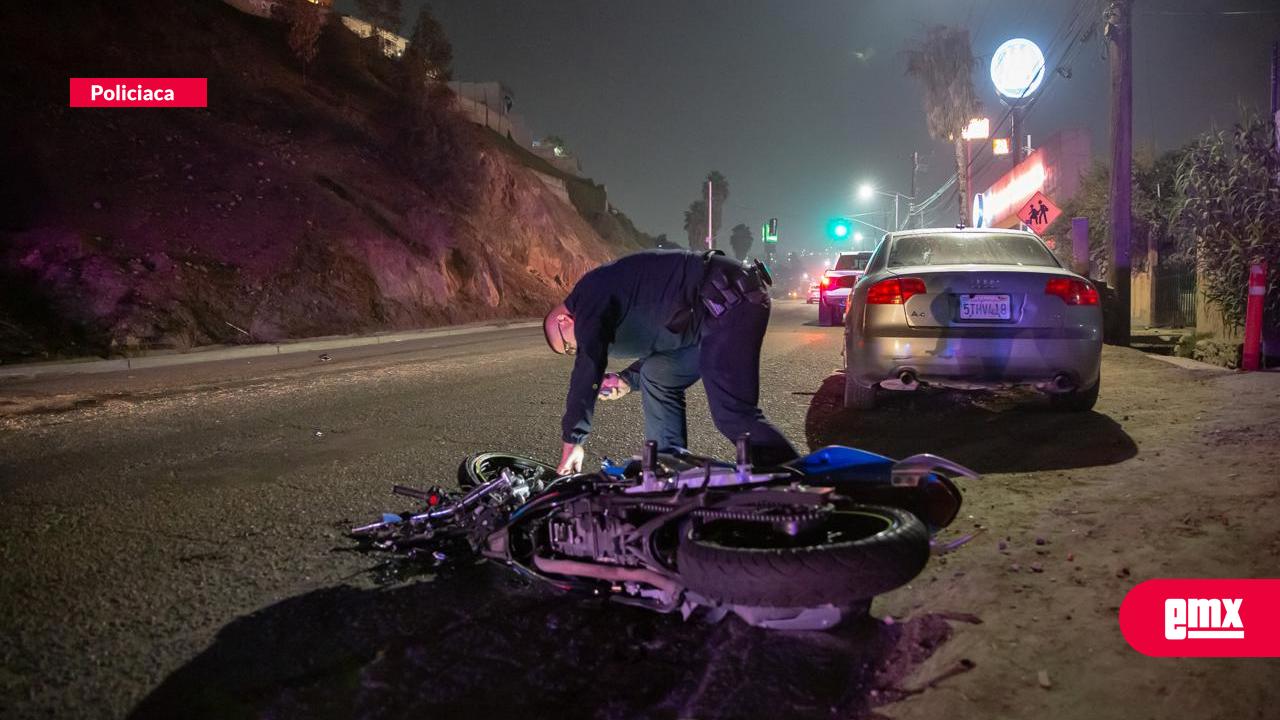 EMX-Motociclista-muere-tras-choque-en-la-colonia-Emperadores