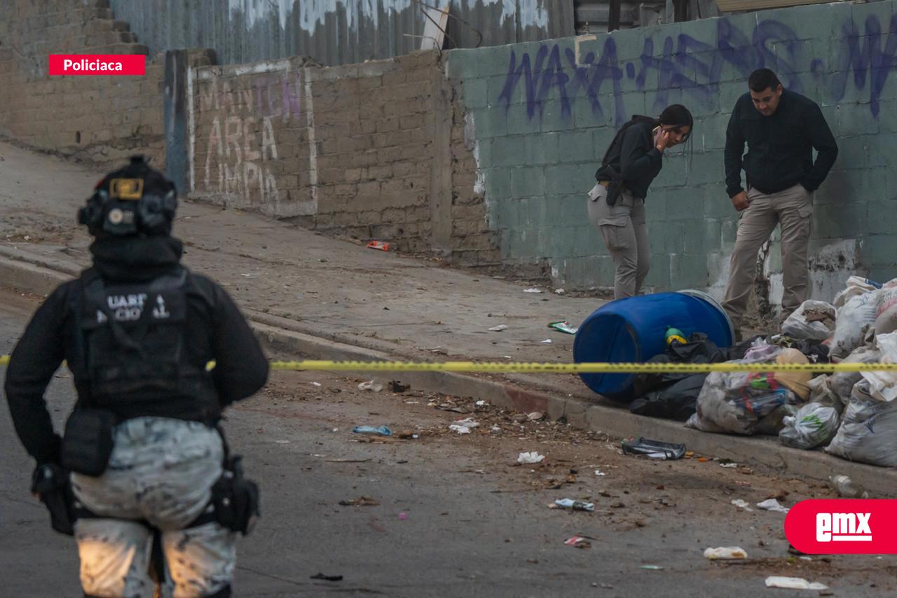 EMX-Hallan-cuerpo-con-huellas-de-violencia-dentro-de-un-tambo-en-la-colonia-Morelos